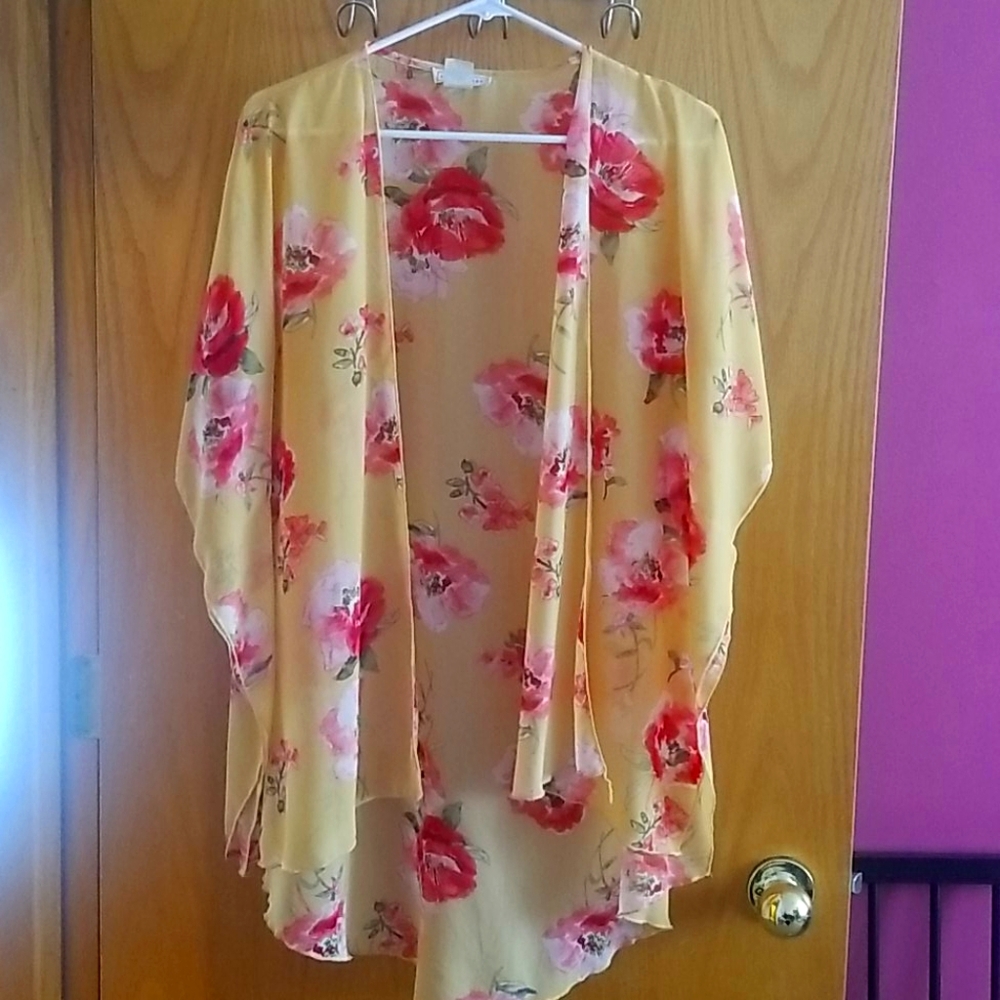 Emory Park floral kimono